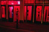 В Амстердаме хотят закрыть улицу красных фонарей