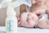 Детей до шести месяцев необходимо кормить исключительно грудным молоком - ВОЗ