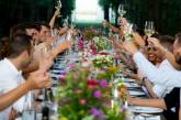 На свадьбе в Ровенской области отравились 39 человек