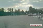 «Сеня дятел»: в Николаеве неизвестные исписали забор вокруг Соборной площади