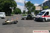 В центре Николаева «Дэу» сбил мопедиста: пострадавшего увезла «скорая»