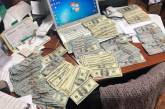 Полиция разоблачила банду, которая 10 лет продавала наркотики через интернет по всей стране