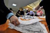 В Одессе проигрывающие кандидаты пытаются сорвать выборы по трем округам