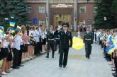 На площади перед Николаевской облгосадминистрацией торжественно подняли флаг Украины