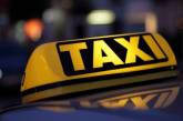 В Киеве таксист завез пассажирку в лес, изнасиловал и заставил заплатить