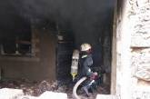 В Николаеве сгорело неэксплуатируемое здание