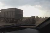 На Николаевщине у грузовика на разбитой дороге оторвался и перевернулся прицеп. ВИДЕО