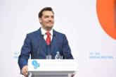 Премьер Гончарук хочет соединить Балтийское и Черное моря
