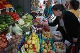 Украинцы стали больше тратить на питание