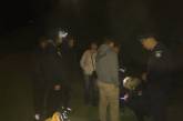 На Николаевщине ночью 8 детей распивали алкоголь посреди парка