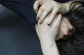 В Одессе десять мужчин изнасиловали двух девочек
