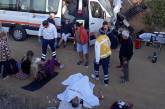 В Турции микроавтобус с украинскими туристами столкнулся с трактором, пострадали 13 человек