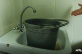 В Николаеве общежитие второй день «сидит» без воды — труба оказалась «бесхозной»