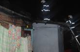 В Николаеве горел жилой дом: пострадала 71-летняя хозяйка