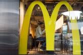 Американцу в McDonalds насыпали марихуану в чай