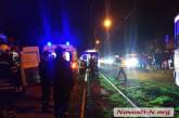 В Николаеве пешеход попал под трамвай — пострадавшего извлекали спасатели 