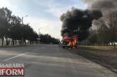 В Одесской области по дороге на задержание у полицейских загорелось авто