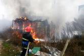 На Николаевщине спасатели почти час тушили пожар на площади 40 кв м