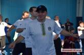 Танцы николаевских чиновников и мэра Сенкевича на спартакиаде. Видео