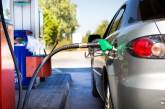 Цены на бензин и дизтопливо упали более чем на две гривны - эксперт