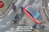 В Киеве  «скорая» не могла проехать из-за авто: произошла драка
