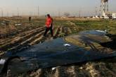 «Черные ящики» сбитого самолета МАУ расшифруют в Украине