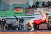 В Николаеве более 200 спортсменов участвовали в соревнованиях по греко-римской борьбе