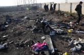 В Иране заявили, что не планируют отправлять черные ящики сбитого самолета МАУ за границу