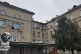 В палатах вода, на стенах плесень: в Николаевской областной больнице затопило отделение