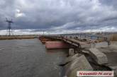 В Николаеве ветром частично снесло Аляудский мост