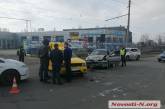 В Николаеве столкнулись «Фольксваген» и «Рено»: пострадала пассажирка. ОБНОВЛЕНО