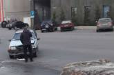 В Николаеве нашли водителя «Рено», который протаранил «Ладу» и скрылся: видео момента ДТП