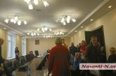 Депутаты из-за коллеги, сидевшего в коридоре, не заслушали проблемы жителей Николаевщины