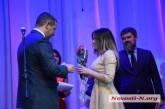 В Николаеве к 8 марта наградили девушек, спасших вместе с губернатором жительницу Мигии