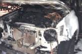 В центре Киева сожгли машину полицейского