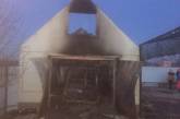 На Николаевщине сгорел гараж с автомобилем «Рено» внутри