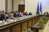 Кабмин ввел режим ЧС по всей Украине - карантинные меры продлены на месяц 
