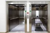 В лифте коломыйской больницы умер больной с подозрением на коронавирус
