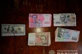 В Николаеве мошенницы принесли старушке продуктовый набор и обменяли ее деньги: украли ₴38 000 и $1500