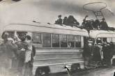 Пассажиры на крыше: опубликовано архивное фото трамвая в Николаеве середины прошлого века
