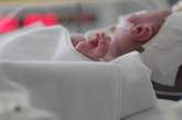 В Херсонскую детскую больницу доставили двухмесячного младенца в тяжелом состоянии