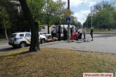Полицейские госохраны оказали первую помощь травмировавшейся в центре Николаева юной велосипедистке
