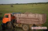 Вывоз «КамАЗами» чернозема в Кульбакино: Сенкевич считает, что водохранилище очищали от грязи