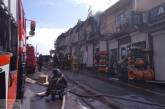 Пожар на «7 километре» в Одессе: загорелся двухэтажный магазин