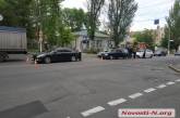 В центре Николаева пьяный водитель на «Опеле» въехал в «Мазду»