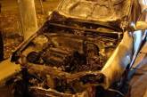Автомобиль одессита сгорел дотла после ремонта на СТО. ФОТО