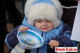 Молодые мамы вместе с детьми пикетировали Николаевский горисполком
