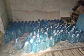 В Николаеве мужчина сбывал фальсификат: изъято 2690 литров алкоголя