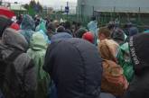 На границе с Польшей выстроилась огромная очередь из украинских заробитчан