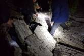 На Киевщине пропал мальчик: тело ребенка нашли под завалами здания